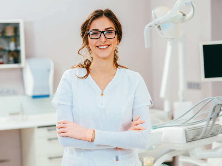 Dentist Employment Agreements: Legal Tips and Insights for Your Contracts